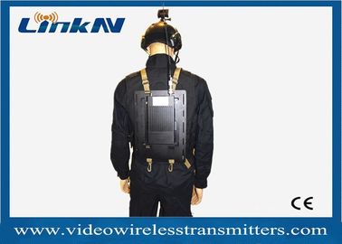 Bộ phát video chiến thuật đeo trên người Phạm vi dài COFDM QPSK HDMI &amp; CVBS AES256 Mã hóa Pin được cung cấp năng lượng