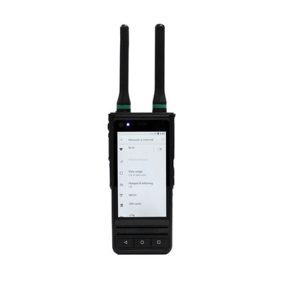 Đài MESH cầm tay IP68 Hỗ trợ NFC 4G DMR Intercom với hệ điều hành Android 8.1